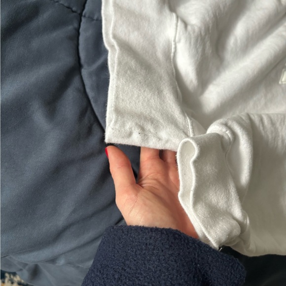 The Bar Crewneck - Picture 6 of 11